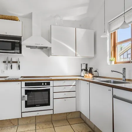 Lovely In With Kitchen